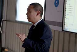 現(xiàn)在不僅技術要學會，更重要的是和行業(yè)接軌